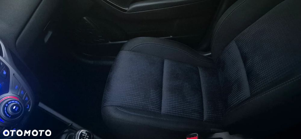 Hyundai ix20 1.4 blue Comfort - 23