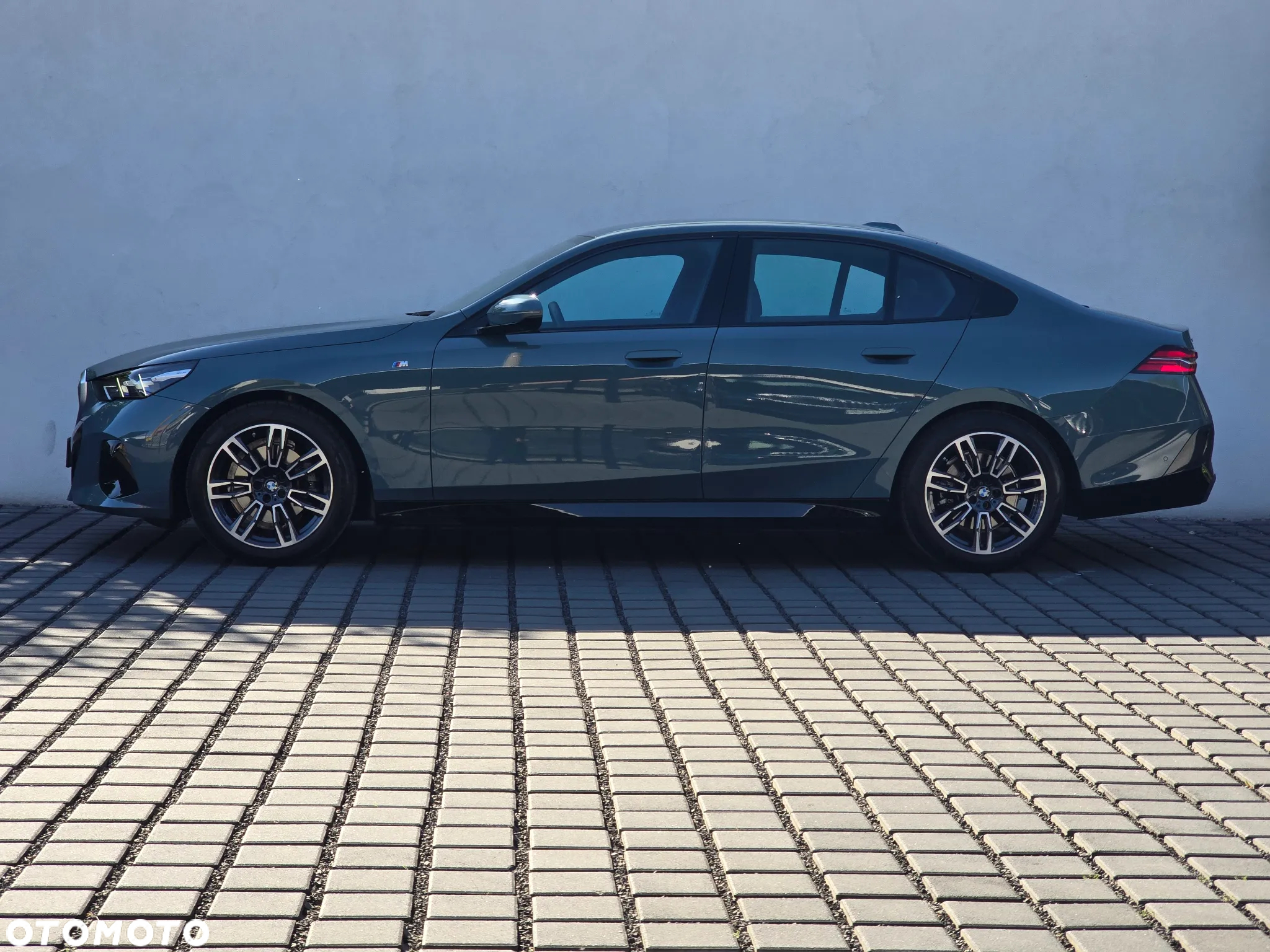 BMW Seria 5 520d xDrive - 3