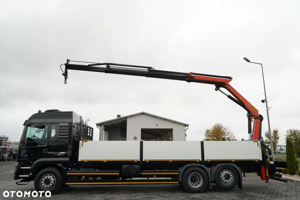 MAN TGS 26.440 / 6X2 / SKRZYNIOWY 7,5 M / OŚ PODNOSZONA  + HDS PALFINGER PK 18002  / MAX UDŹWIG: 6 000 KG / STEROWANIE RADIOWE / ROTATOR / KLIMA POSTOJOWA /  MANUAL / EURO 6 - 3