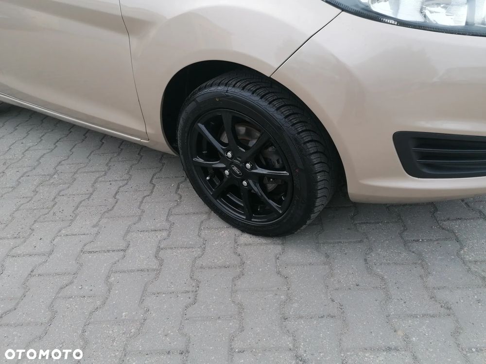 Ford Fiesta - 9