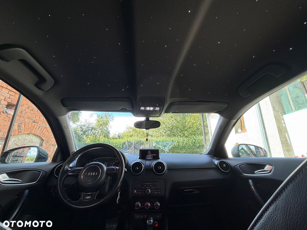 Audi A1 Sportback 1.4 TFSI S tronic S line edition - 22