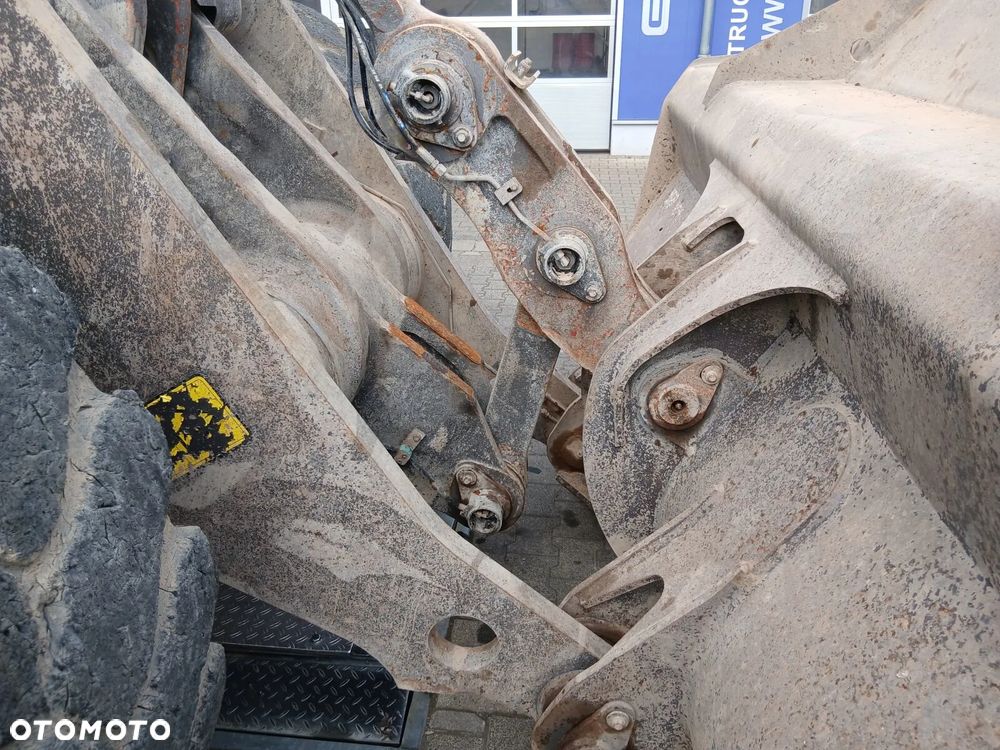 Volvo L180H ŁADOWARKA KOŁOWA - 22