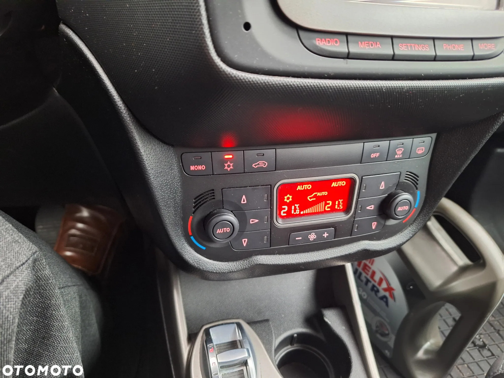 Alfa Romeo Mito 0.9 8V Turbo Twinair Super - 11