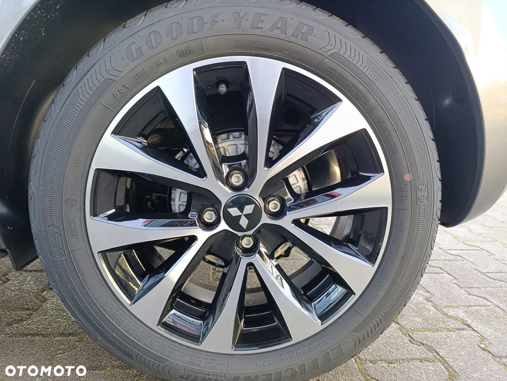 Mitsubishi Colt 1.0T Invite Style Cold - 15