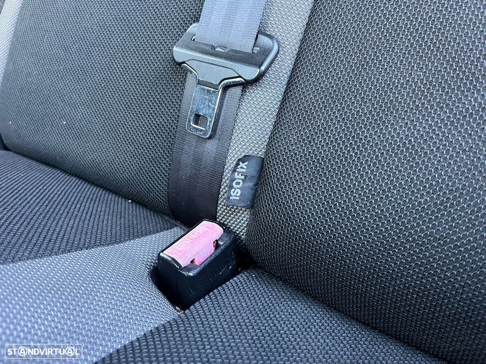 Peugeot 207 1.4 HDi Urban - 20