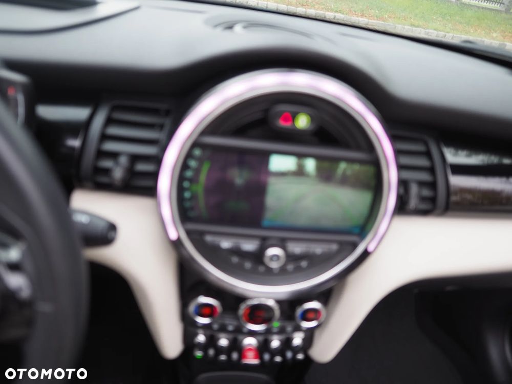 MINI Cooper S - 16