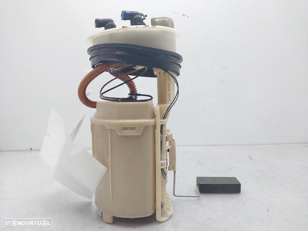 SENSOR DE COMBUSTÍVEL VOLKSWAGEN GOLF IV 2001 -1J0919087J - 1