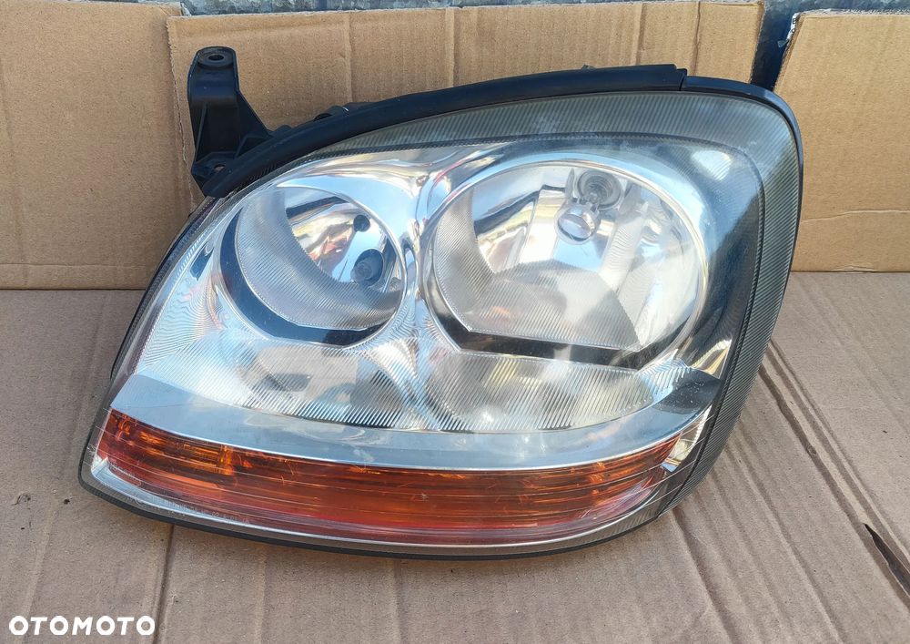 Reflektor lewy Lampa lewa Nissan Almera Tino 1999-