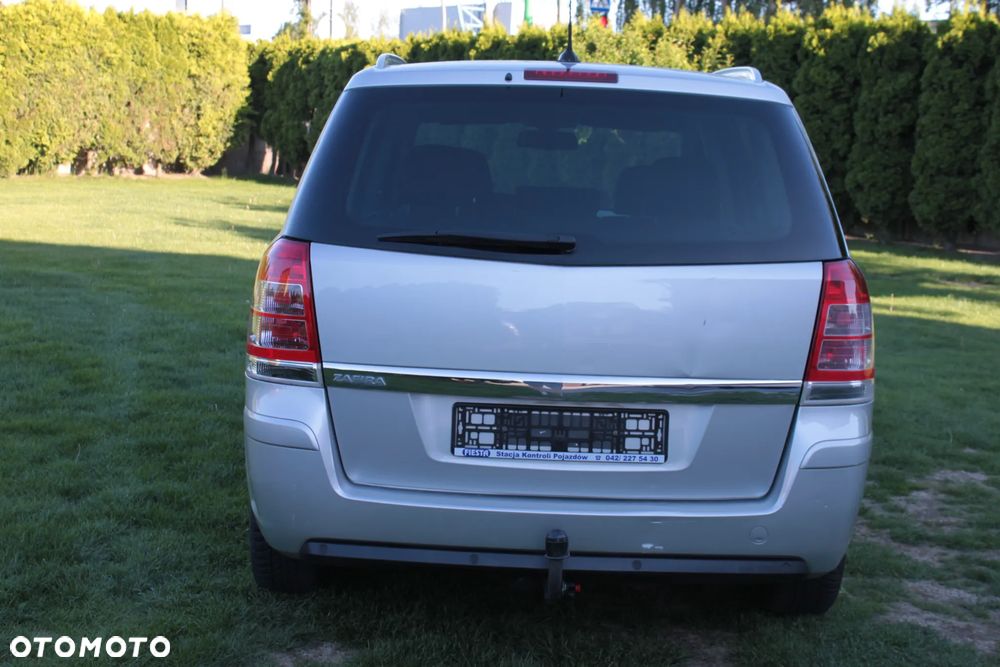 Opel Zafira - 5