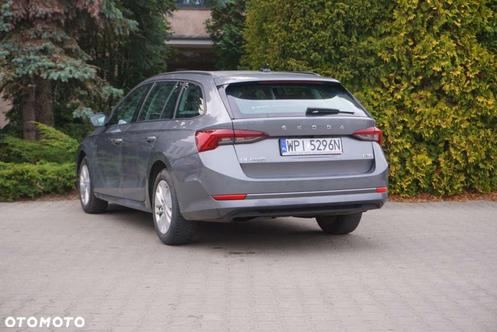 Skoda Octavia 1.0 TSI e-TEC DSG Ambition - 8