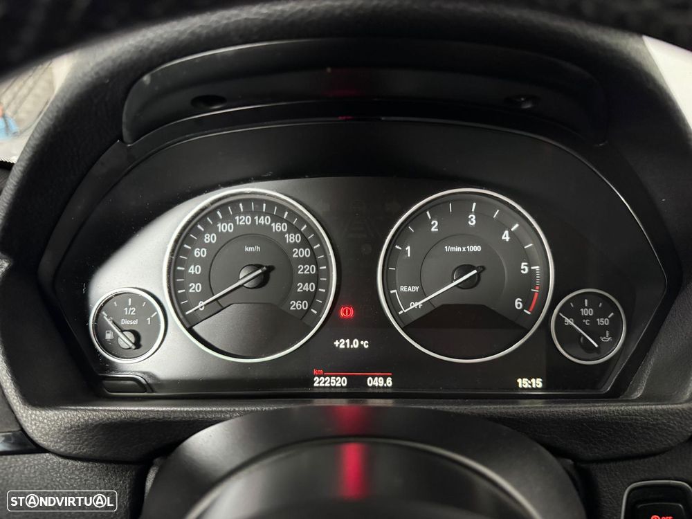 BMW 320 d Pack M Auto - 13