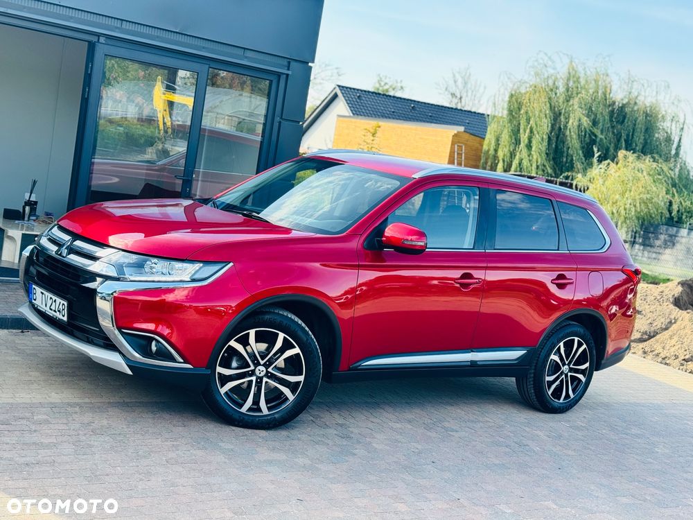 Mitsubishi Outlander 2.0 2WD Diamant Edition - 25