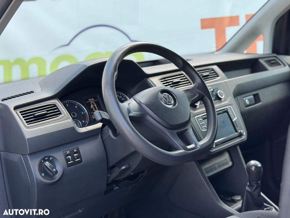 Volkswagen Caddy Maxi - 38