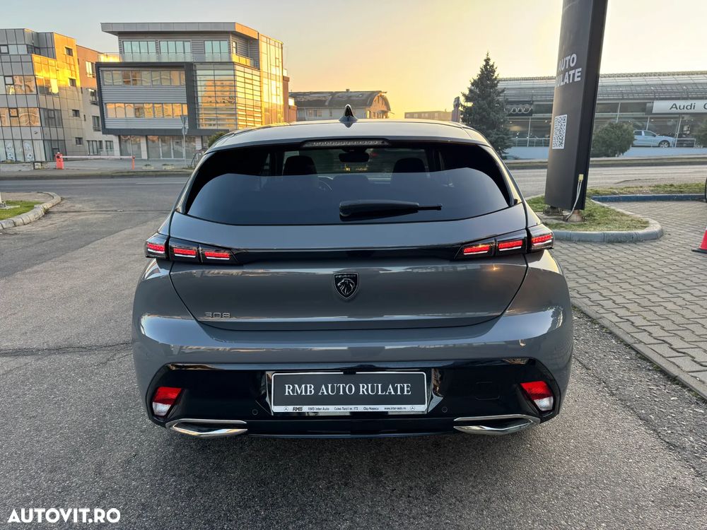 Peugeot 308 1.2 L PureTech Turbo S&S EAT8 Allure Pack - 17