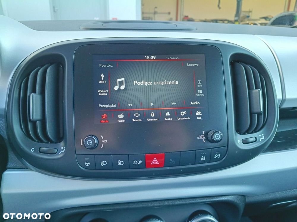 Fiat 500L 1.4 16V Connect - 25
