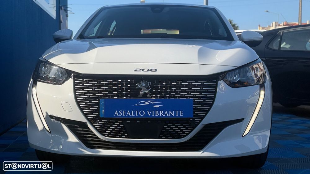 Peugeot e-208 Allure Pack - 2