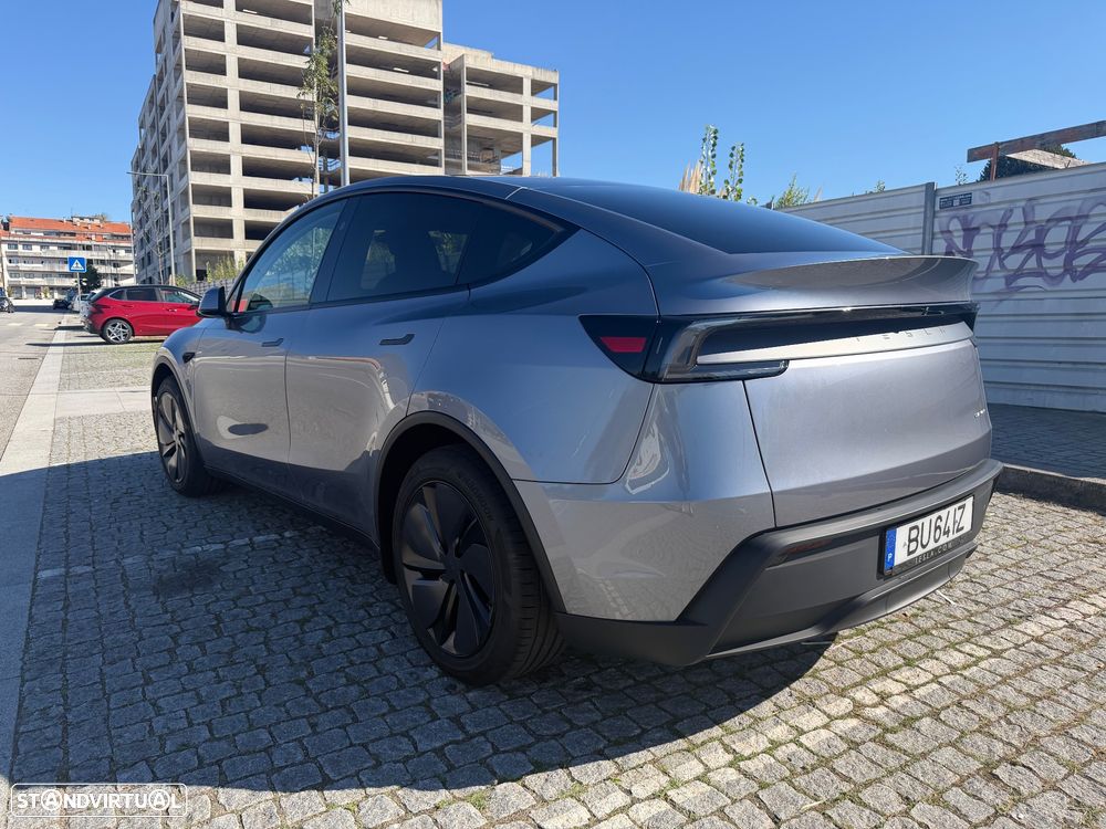 Tesla Model Y Long Range Tração Integral - 11