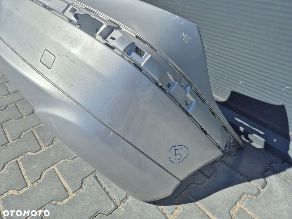 ZDERZAK PRZEDNI  MERCEDES C / 190 / E - KLASA - 33