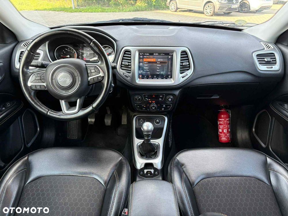 Jeep Compass - 13