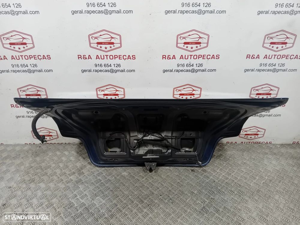 Tampa de Mala BMW Série 1 E82 E88 Original - 5