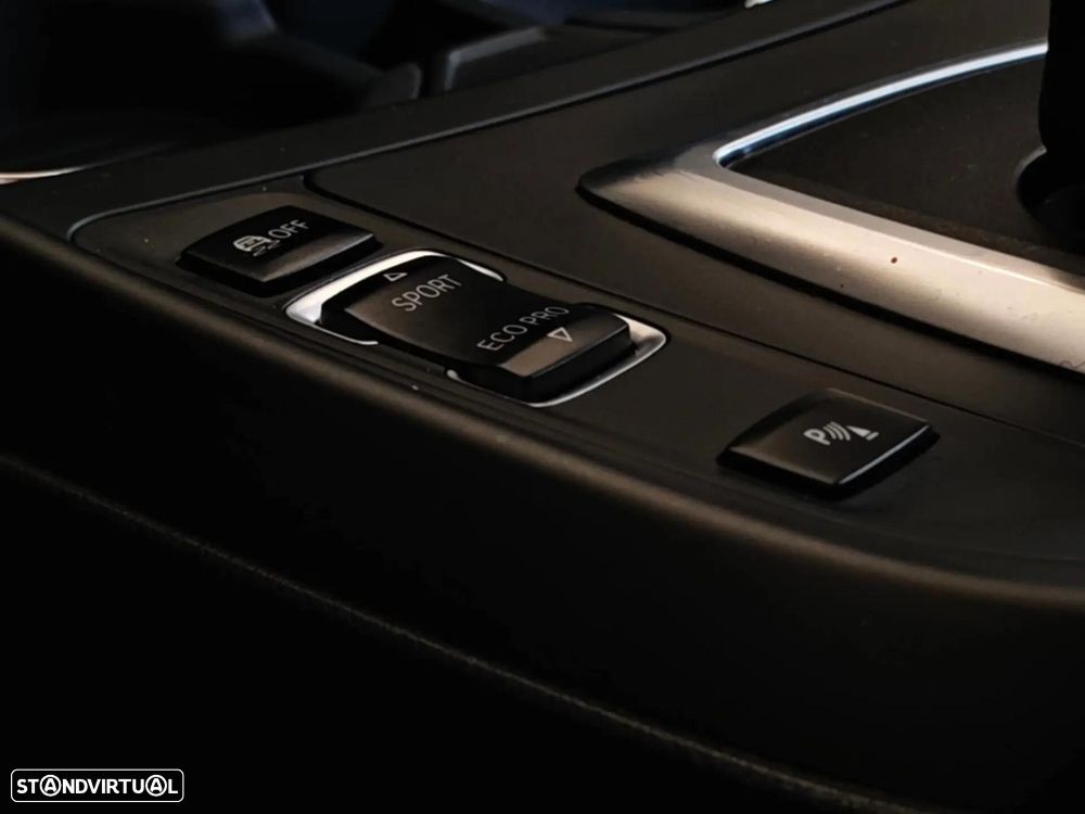 BMW 118 dA Pack M - 49