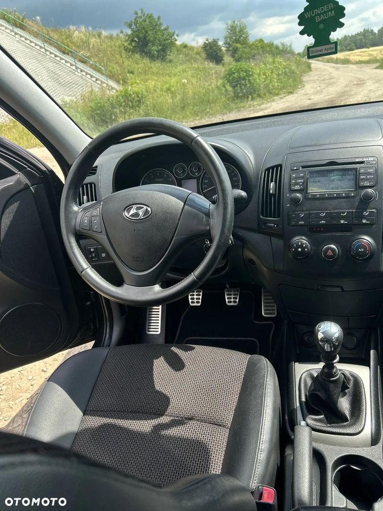 Hyundai i30 1.6 Sport - 10