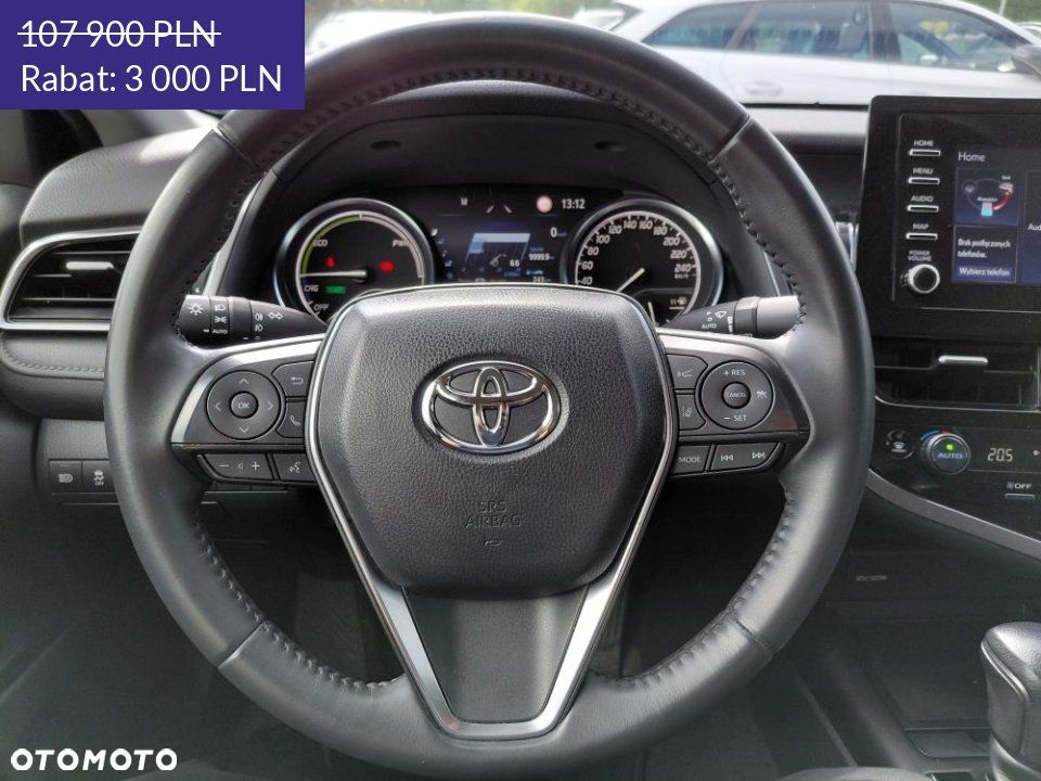 Toyota Camry - 19