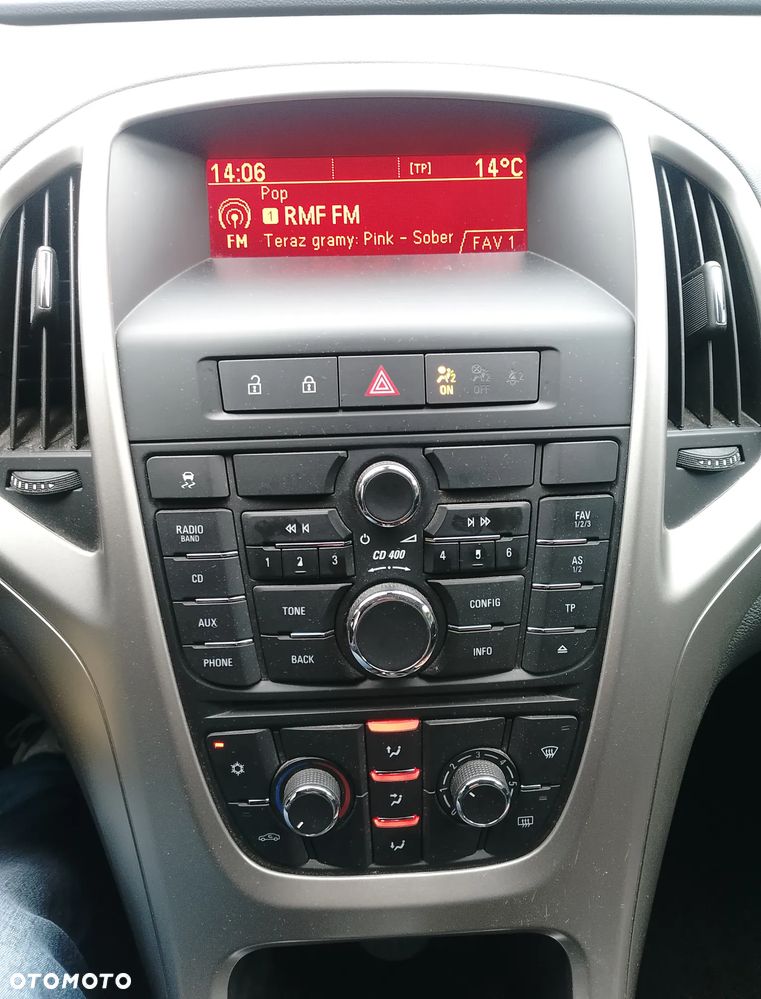 Opel Astra 1.4 Turbo - 21