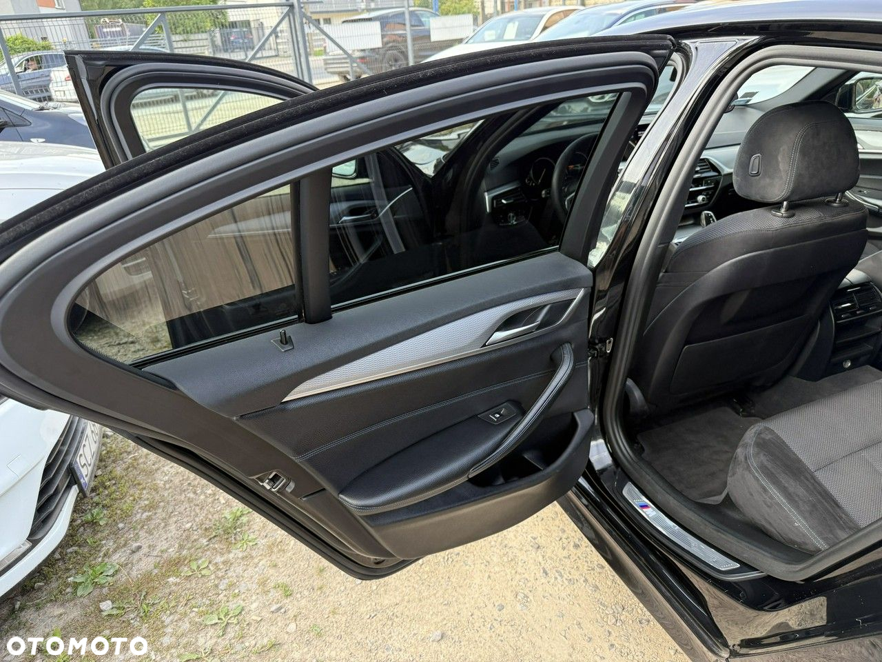 BMW Seria 5 - 16