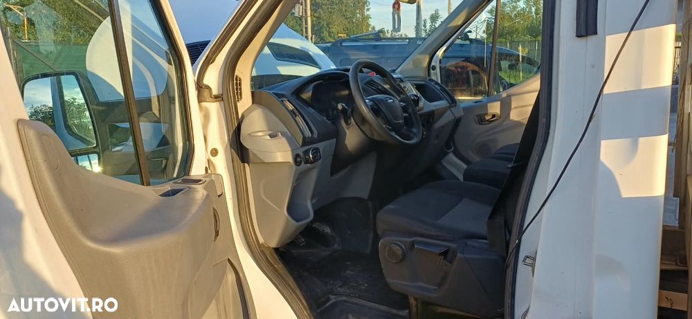 Ford Tranzit - 2
