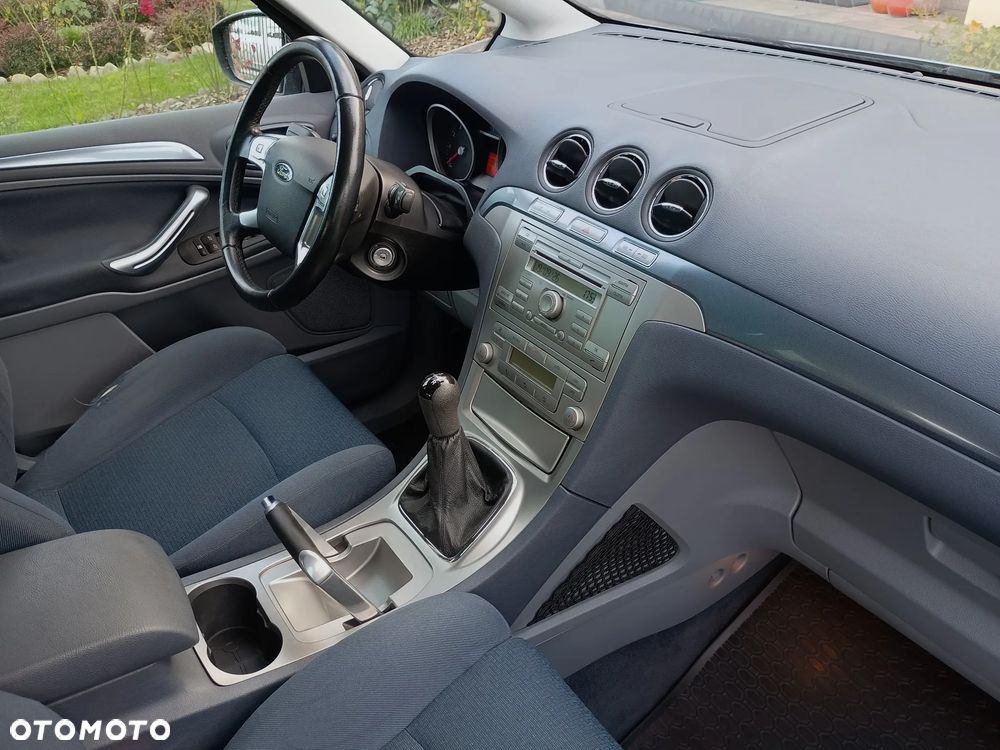Ford S-Max - 4