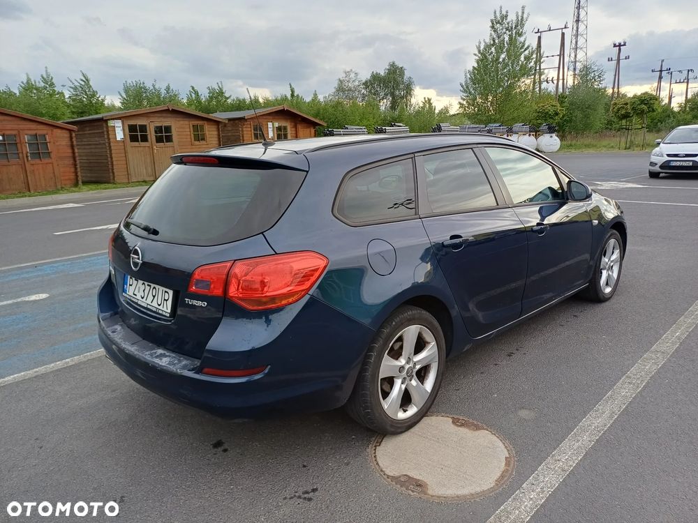 Opel Astra 1.4 Turbo Sport - 4