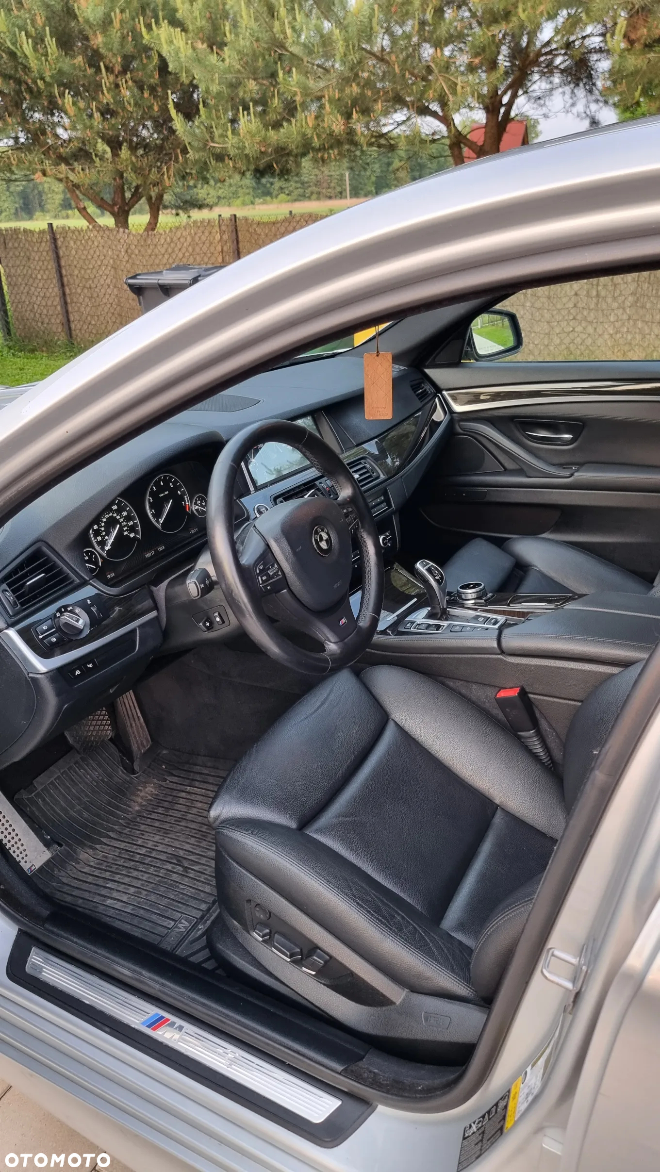 BMW Seria 5 528i xDrive - 10
