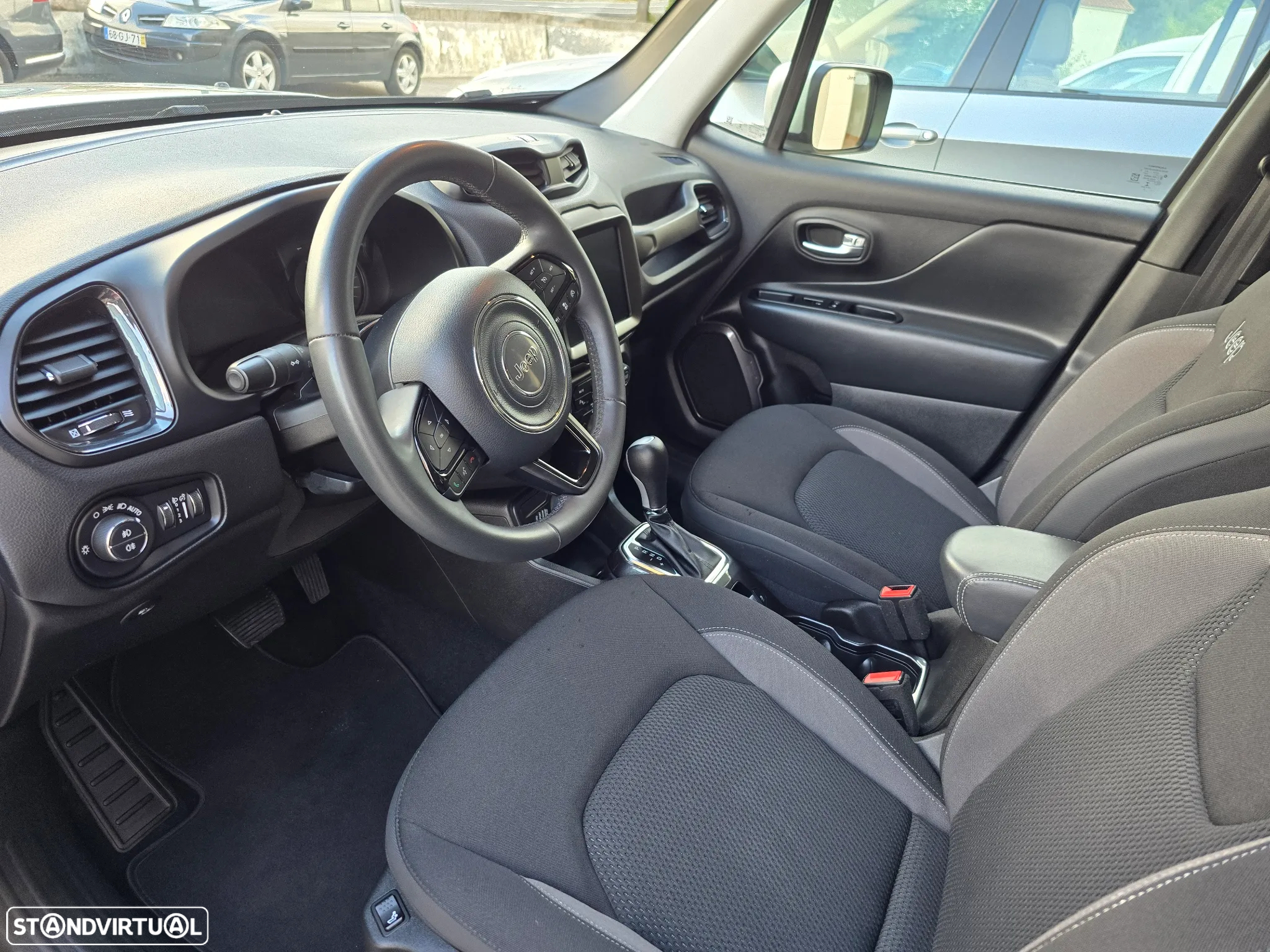 Jeep Renegade 1.3 TG 4Xe Upland - 19
