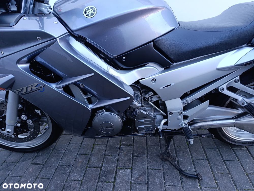 Yamaha FJR - 12