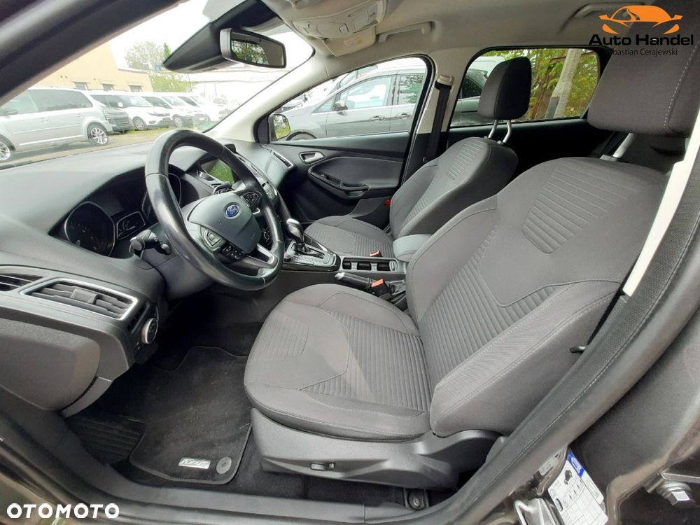Ford Focus 1.5 EcoBoost Start-Stopp-System ST-LINE - 40