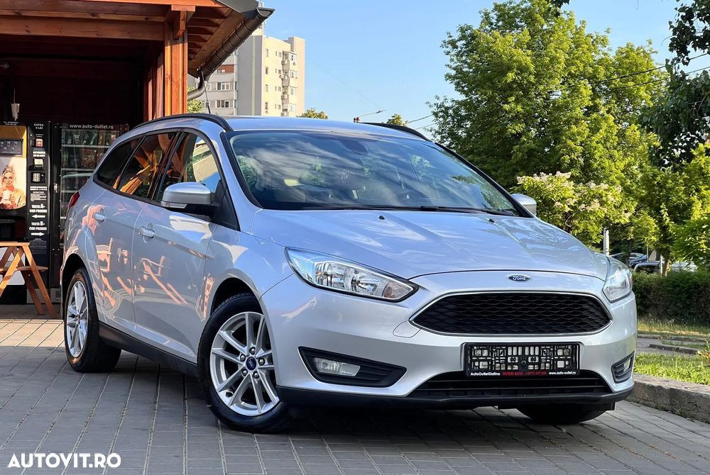 Ford Focus 1.6 TDCi DPF Start-Stopp-System SYNC Edition - 2