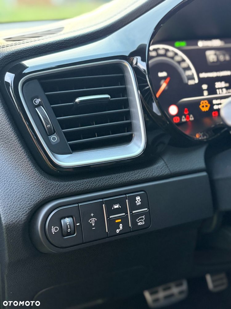 Kia ProCeed 1.6 T-GDI GT DCT - 12