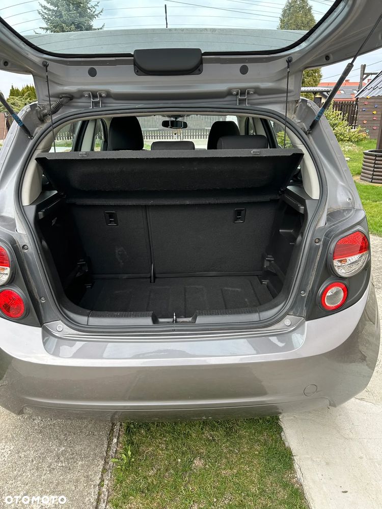 Chevrolet Aveo - 3