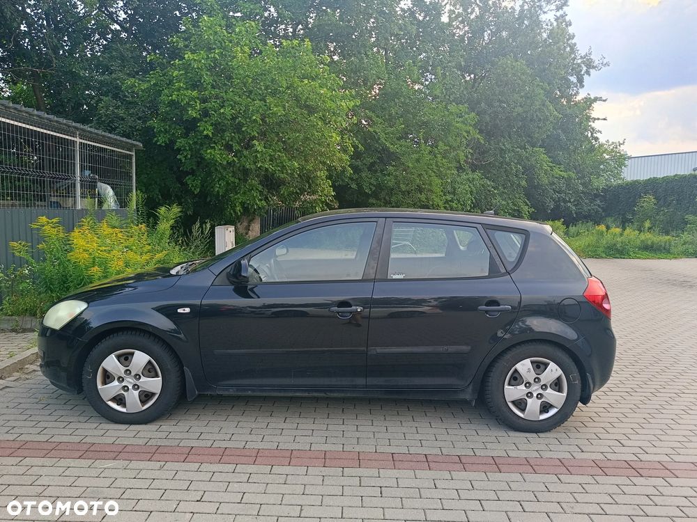 Kia Ceed 1.6 Comfort - 3