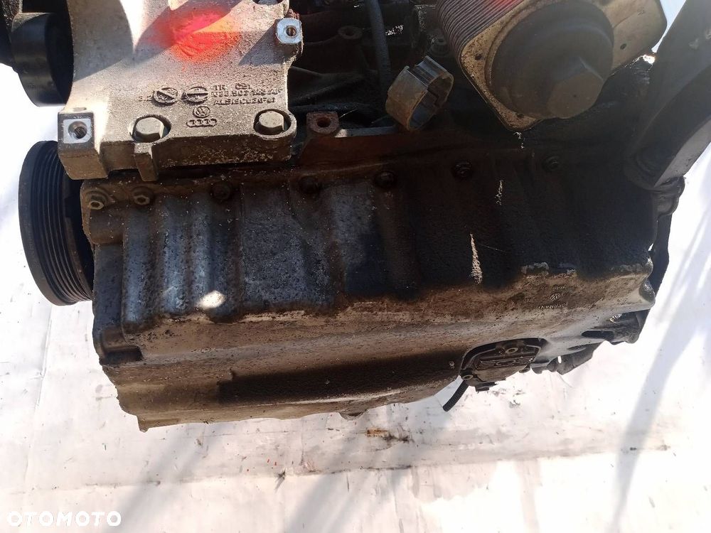 SILNIK BMM AUDI A3 8P 2.0 TDI - 6