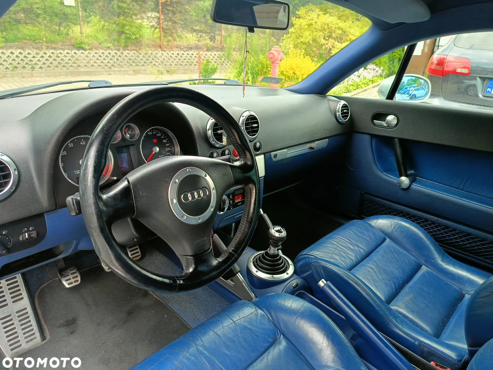Audi TT Coupé - 19