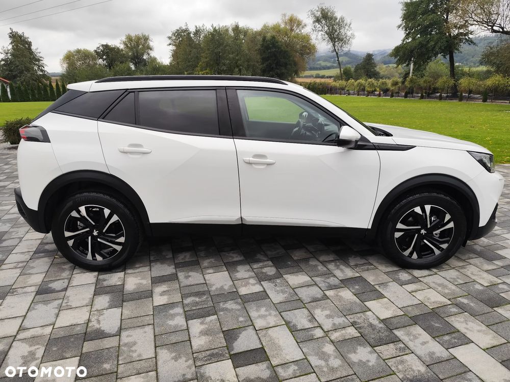 Peugeot 2008 1.2 PureTech Allure S&S EAT8 - 9