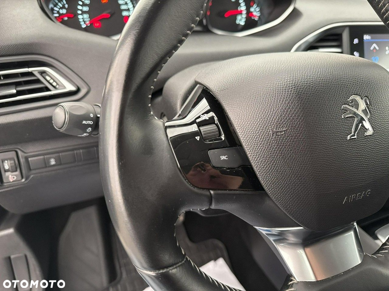 Peugeot 308 1.5 BlueHDi Active S&S - 21
