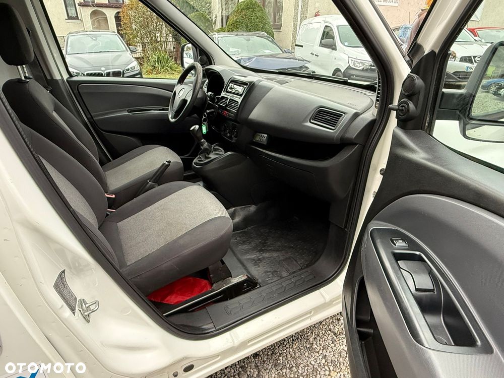 Fiat Doblo - 31