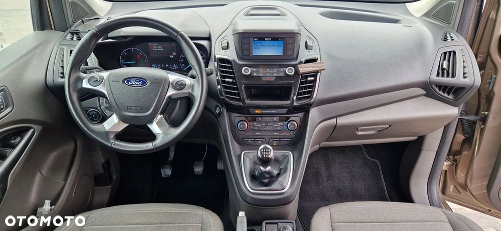 Ford Tourneo Connect Grand ver-1-5-tdci-titanium - 11