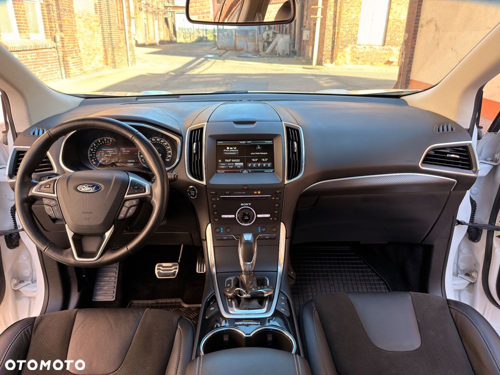Ford Edge 2.0 TDCi Bi-Turbo 4x4 ST-LINE - 27