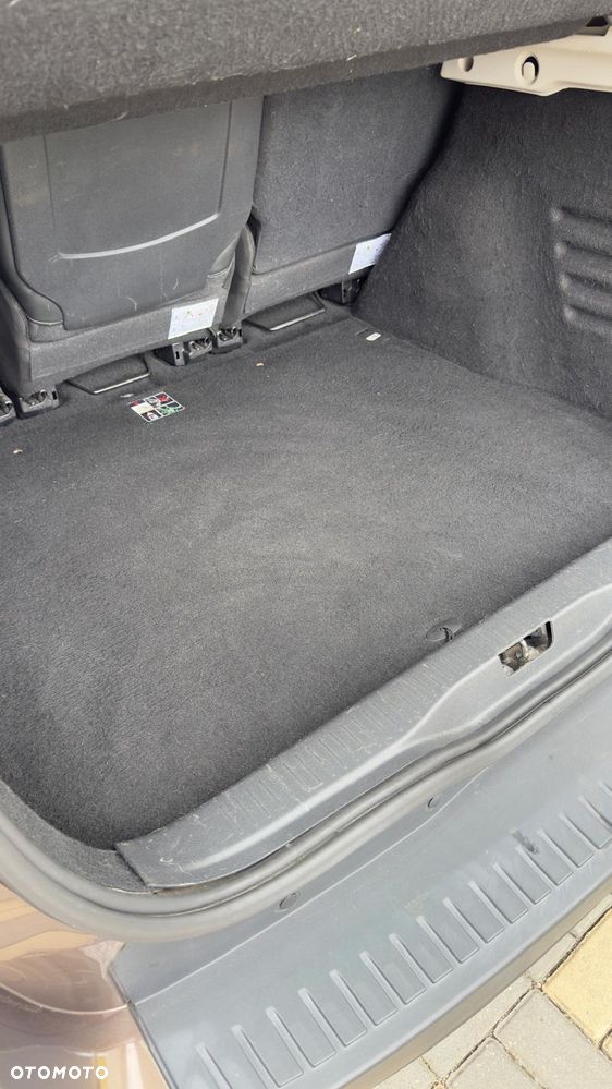 Renault Scenic 1.6 16V 110 Authentique - 8
