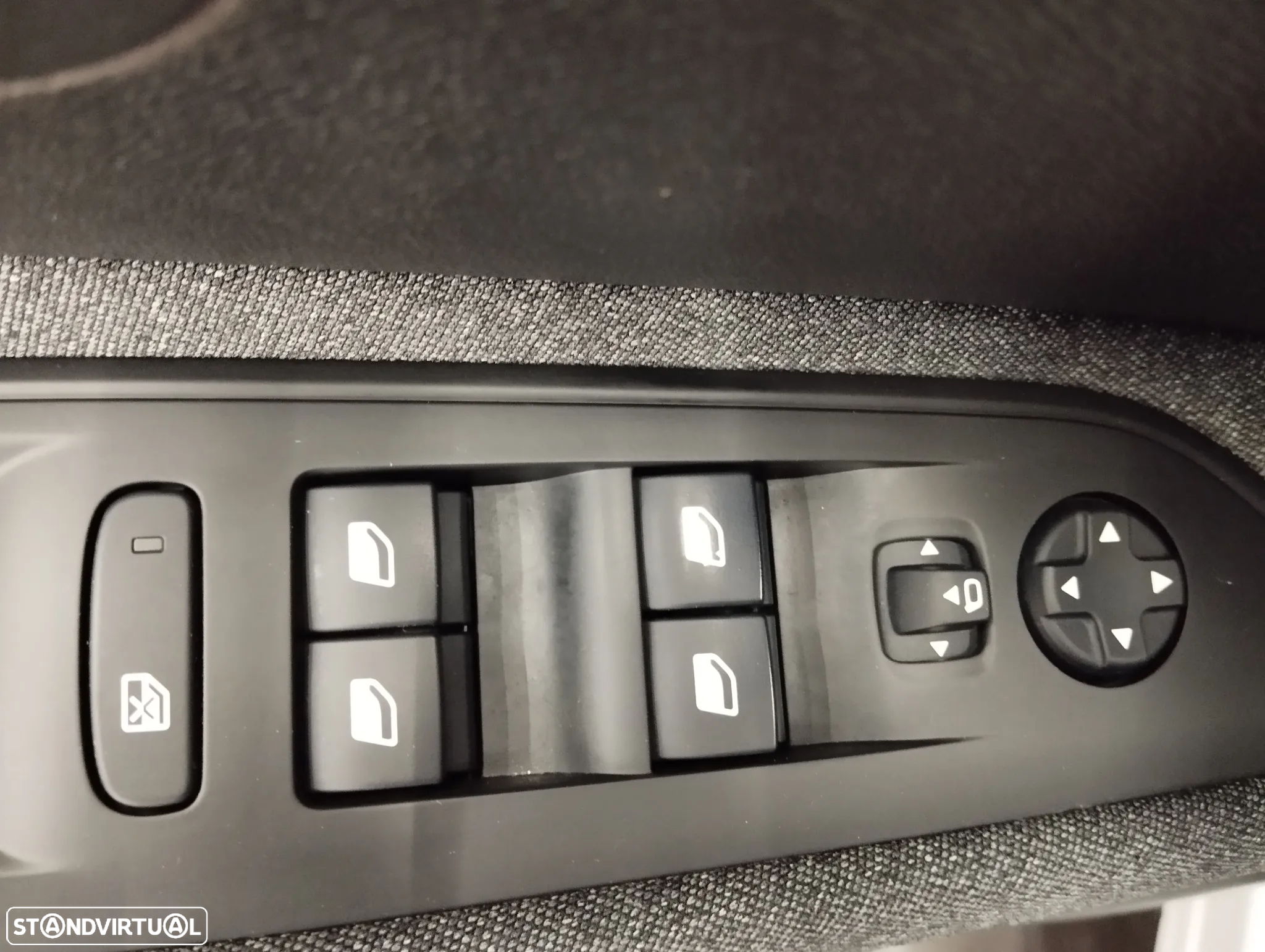 Peugeot 3008 1.5 BlueHDi Active Pack - 21