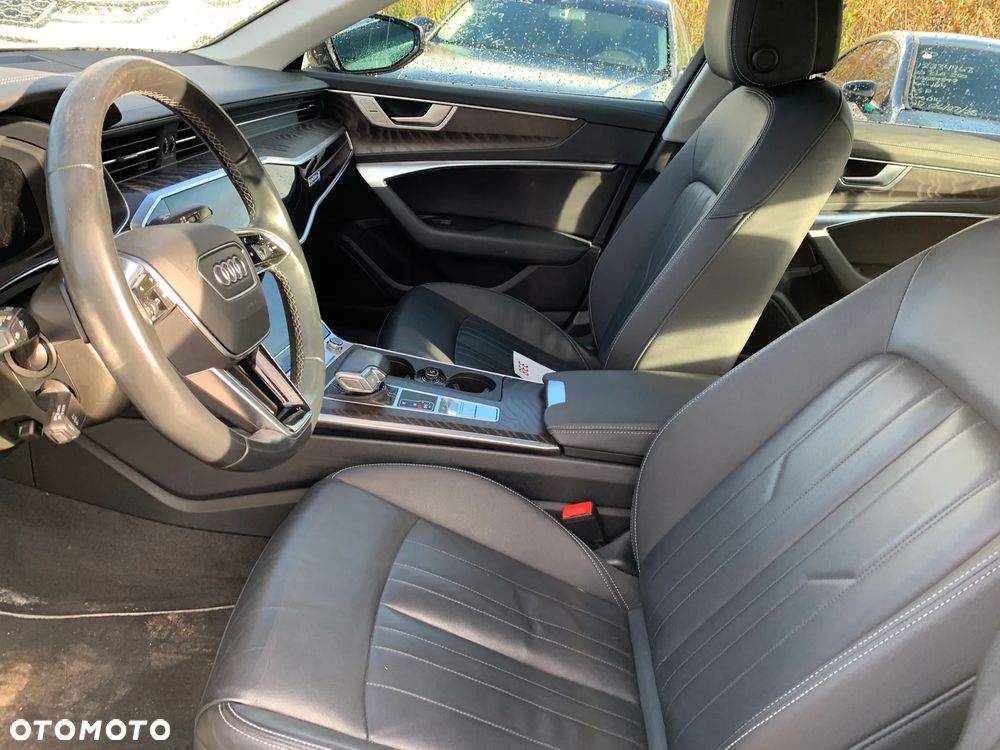 Audi A6 - 12